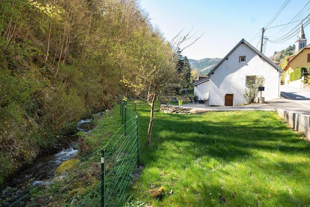Gîte de charme refait à neuf, à Rimbach en Alsace. Extérieur photo